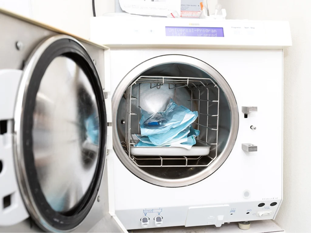 高圧蒸気滅菌機